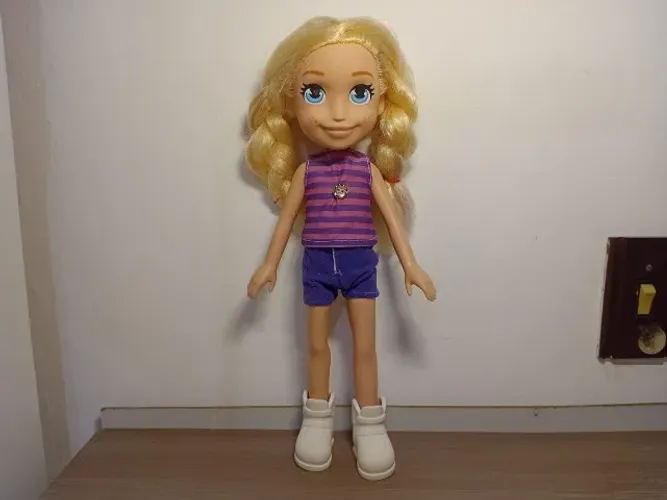 Boneca Polly Camping