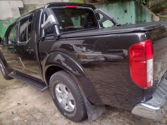 Nissan Frontier XE CD 4X2 2.5 TB Diesel 2012