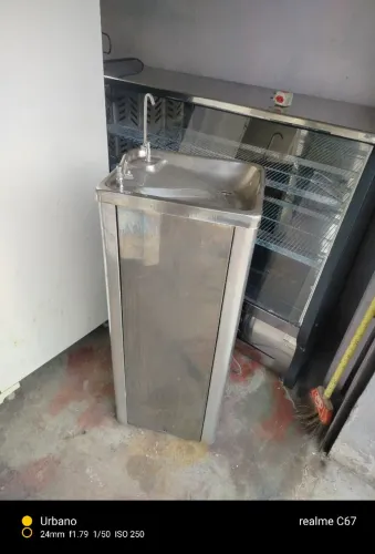 Bebedouro industrial inox 127v