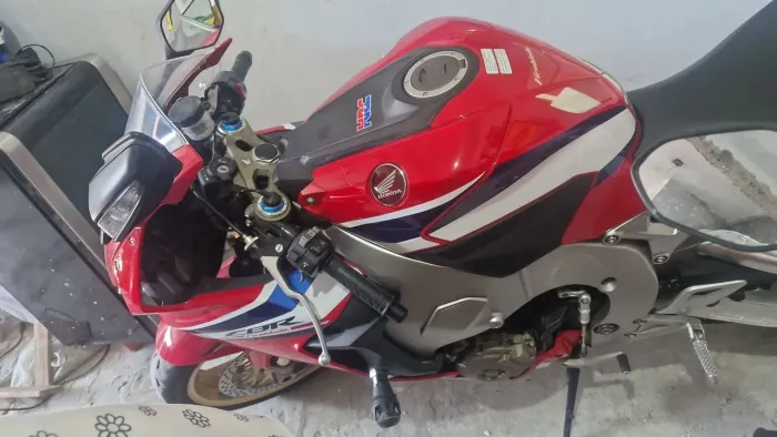 Cbr 1000rr 19/19 modelo sp 