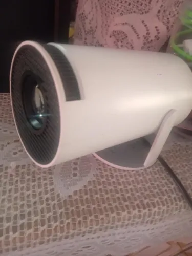 Mini Projetor HY300