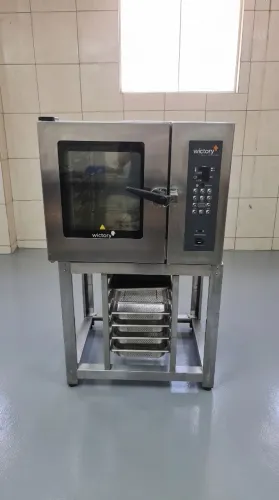 Forno Combinado Digital Wictory Inox 220V Trifásico + Base e GNs (6 Meses de Garantia)