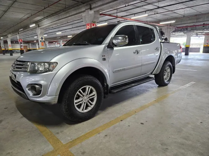 Mitsubishi L200 Triton HPE 3.5 CD V6 24V Flex Aut. 2016
