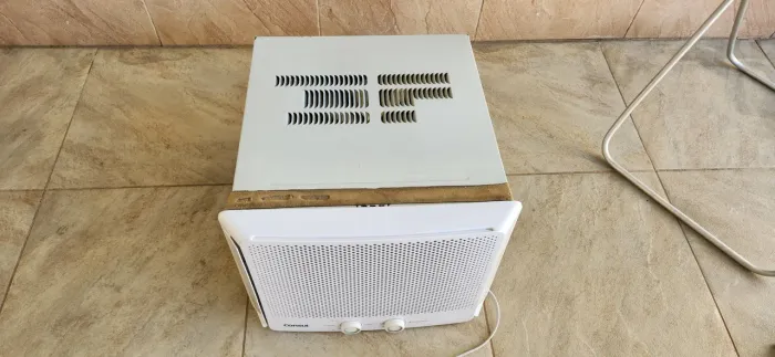 Ar condicionado Consul 7500 btus em excelente estado de conservação.
