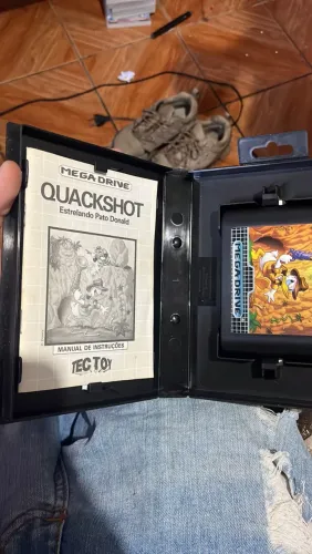 Vendo mega drive com jogos