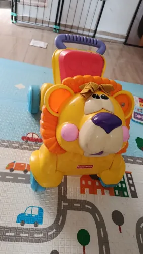 Andador e Totokinha Leão Fisher-Price (2 em 1) - Conservado