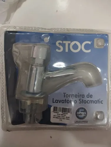 Torneira fechamento automático para lavatório Stock