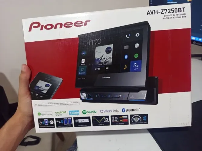 Dvd Player Retratil Pioneer Avh-z7250bt Carplay Android Waze Cor Preto