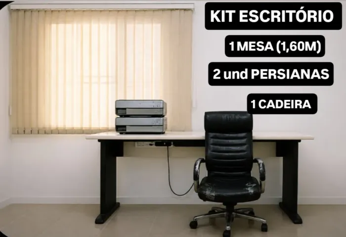 MESA DE TRABALHO , CADEIRA GIRATÓRIA , PERSIANAS