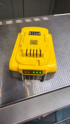 Bateria dewalt 21v 5AH