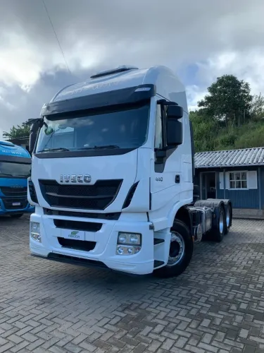 Iveco Hi-Way 440 6x2