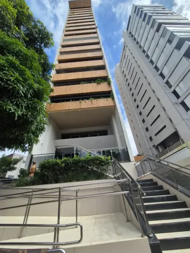 263 m² na Praça do Derby