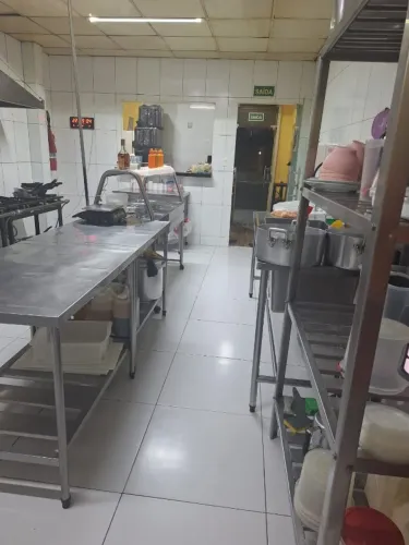 Restaurante Delivery Completo e Pronto para Operar (Loja em Vilas do Atlântico, 59 m²)