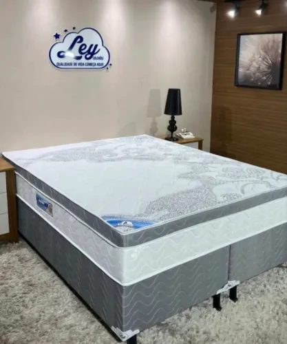 Cama Queen Size