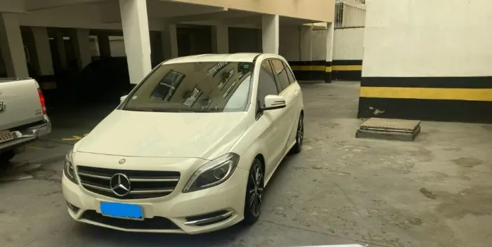 Mercedes-Benz Classe B 200 CGI 1.6 TB Sport 156cv AUT 2013