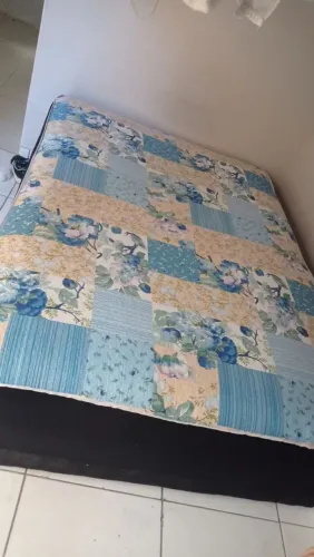 Cama Box Casal Seminova - Bem Conservada - Pouco Tempo de Uso<br>
