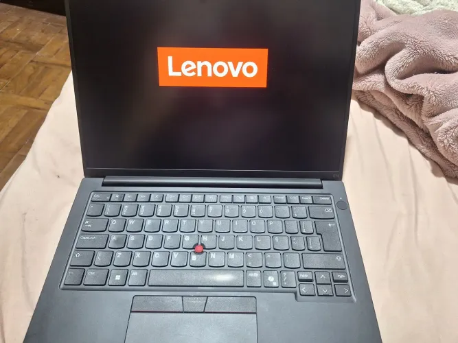 Notebook Lenovo E14