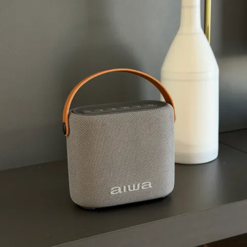 Caixa de som AIWA portátil