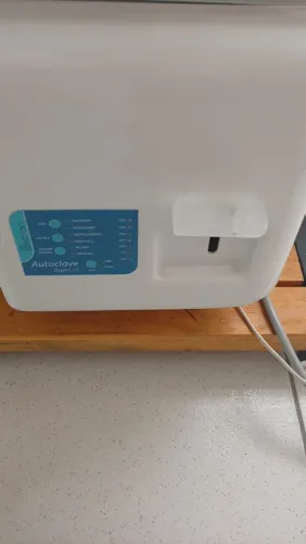 AUTOCLAVE BIOTRON DIGITAL 5 LITROS