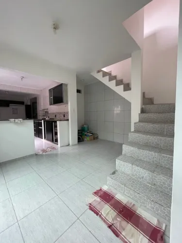 Casa Duplex à Venda na Glória | 102m² | 2 Quartos | Financiável