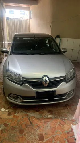 Renault Logan Dynamique Hi-flex 1.6 8V 4P 2015