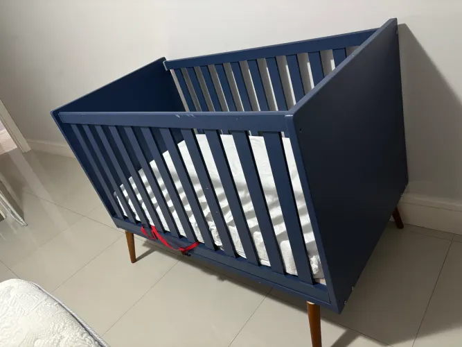 Berço 3 em 1/ com colchão