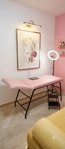 Vendo Rosa bebê linda