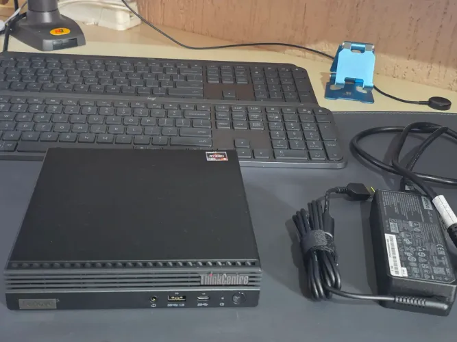 Mini pc potente Lenovo ryzen 5