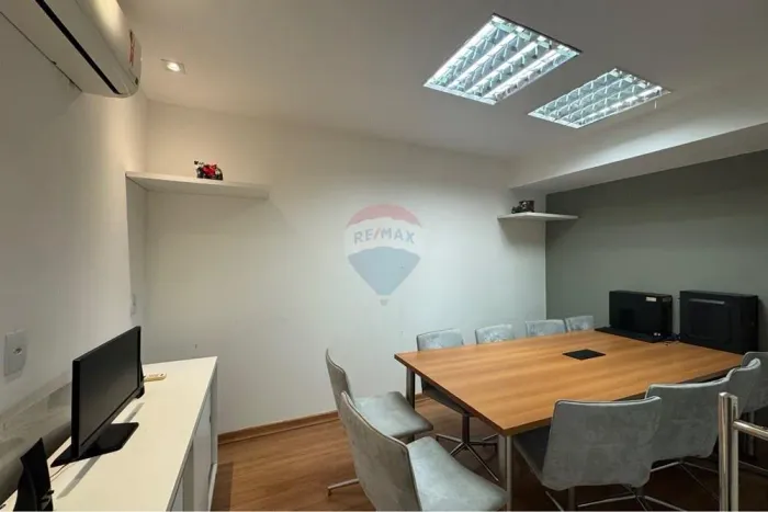Sala comercial à venda pronta pra sua empresa no Recreio Shopping