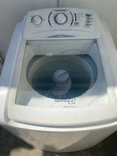 Máquina de lavar Electrolux