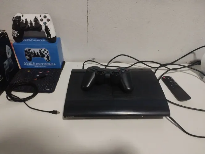 Ps3 desbloqueado com mais de 20 mil jogos na loja pra abaixar