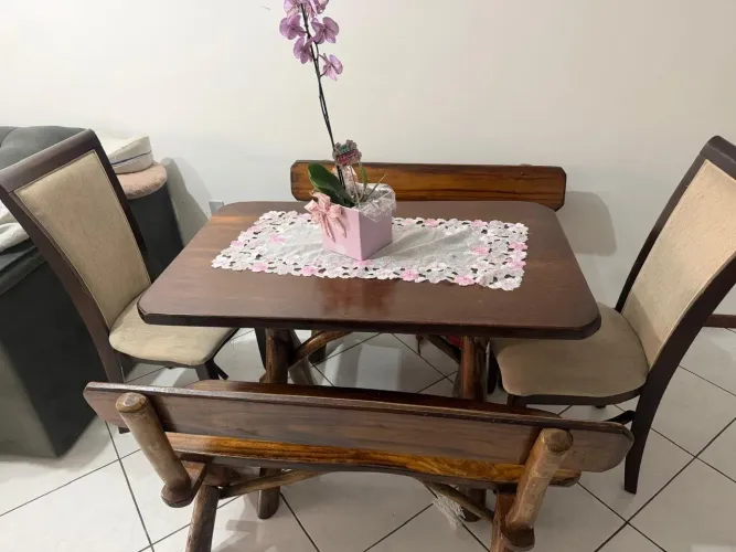 Mesa rústica