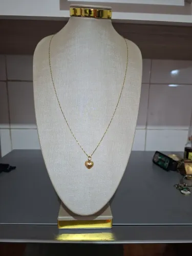 Vendo corrente feminina de ouro 18k