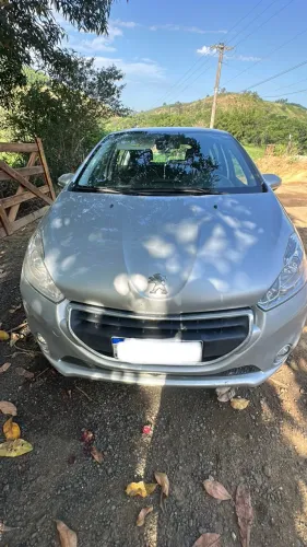 Peugeot 208 Active Pack 1.6 Flex 16V 5P Aut. 2015