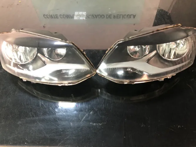 FARÓIS ORIGINAIS VOLKSWAGEN FOX
