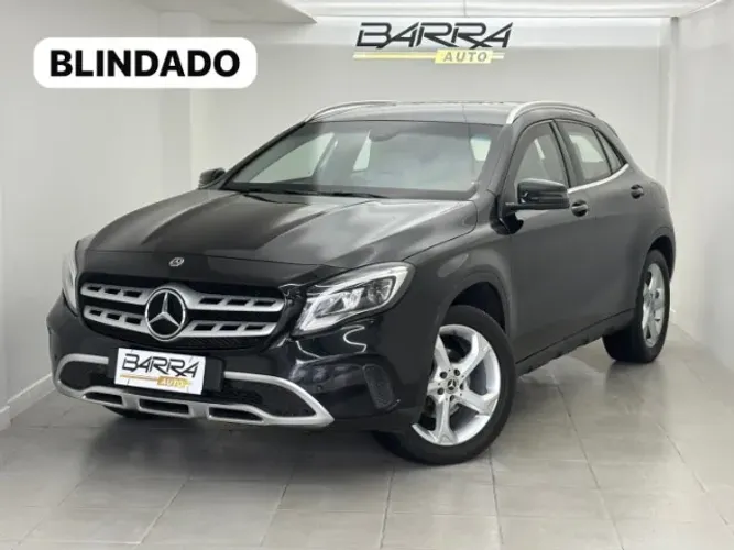 Mercedes-Benz GLA 200 Adv. 1.6/1.6 TB 16V Flex Aut. 2018