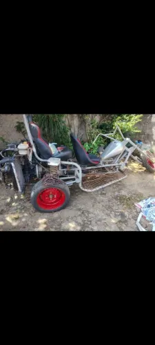 Vendo Triciclo. Motor CHT 