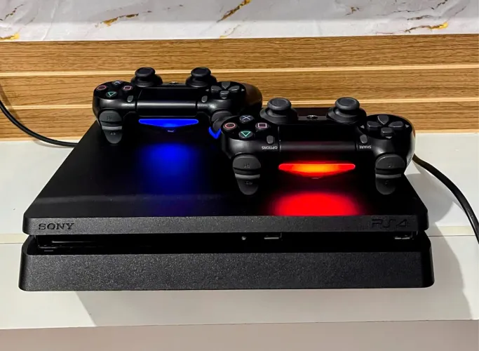 PlayStation 4 slim desbloqueado 1Tb