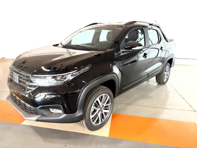 Fiat Strada Volcano 1.3 Flex 8V CD 2025