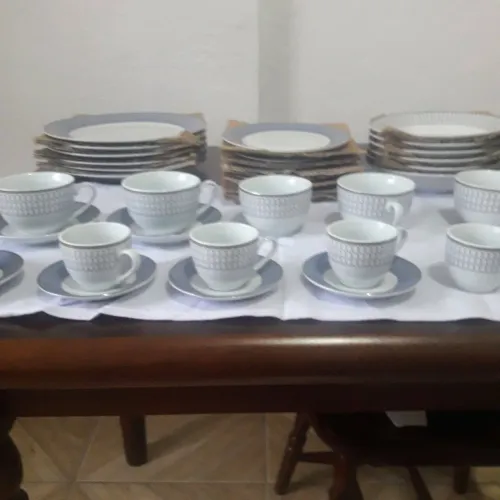 Lindo aparelho de jantar 