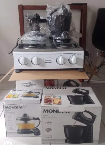 Vendo Fogão + Batedeira + Espremedora