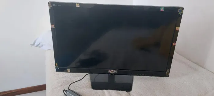 Monitor/TV 32" - Ótimo para PC ou Chromecast (Sem controle)