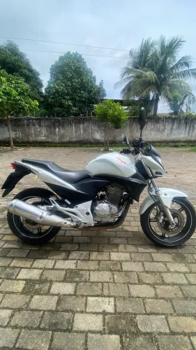 Honda cb300r 2012