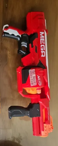 Nerf mega