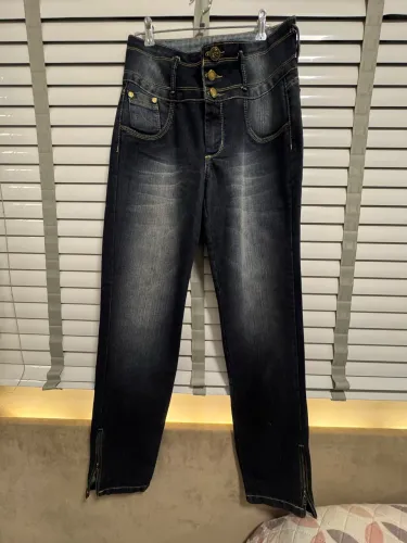 Calça jeans importada
