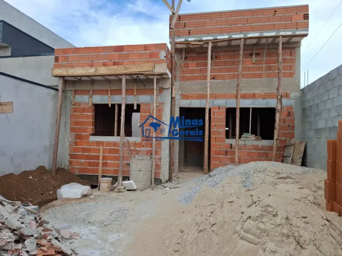 Casa Geminada Nova à Venda no Setville - 3 Dormitórios e 2 Vagas