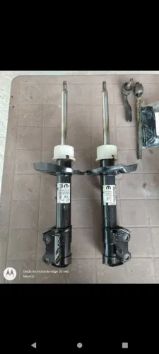 Amortecedores dianteiros do Fiat Argo motor 1.0 3 cilindros 