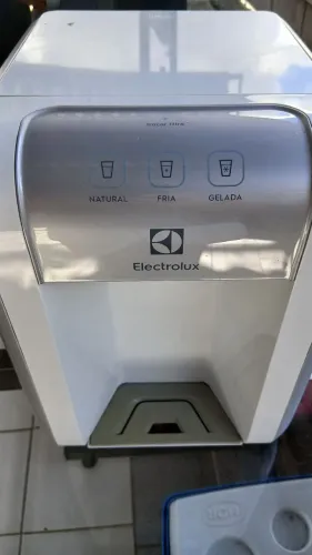 Purificador eletrolux água natural e gelada