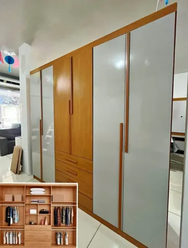 Guarda Roupa de casal com montagem Gratis