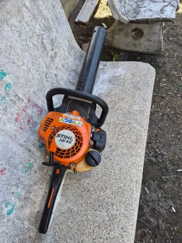 Aparador de cerca viva Stihl HS45